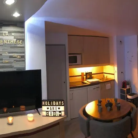 Apartment La Parenthese, Et Sauna Privatif Saint-Raphaël